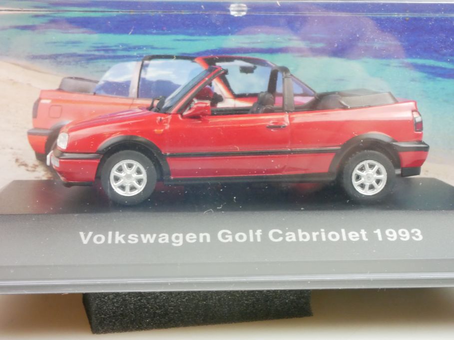 DeAgostini 37 1/43 VW Volkswagen Golf Cabriolet 1993 rot red +Vitrine Box 121579