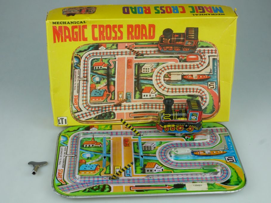 Vintage India Lucky Toys Magic Cross Road windup Blech Indien Lok Tin Box 115331