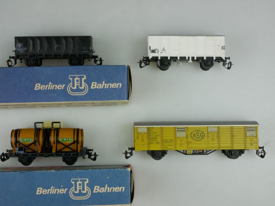 4x BTTB Spur TT Intern. Güterwagen Lot 4231 4331 4431 4152 teils mit Box 117476