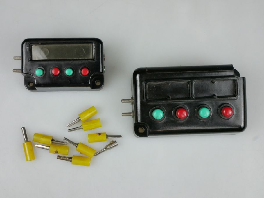 2x Tastenpult EIO Oberlind Modellbahnen Bakelit DDR Piko 117585