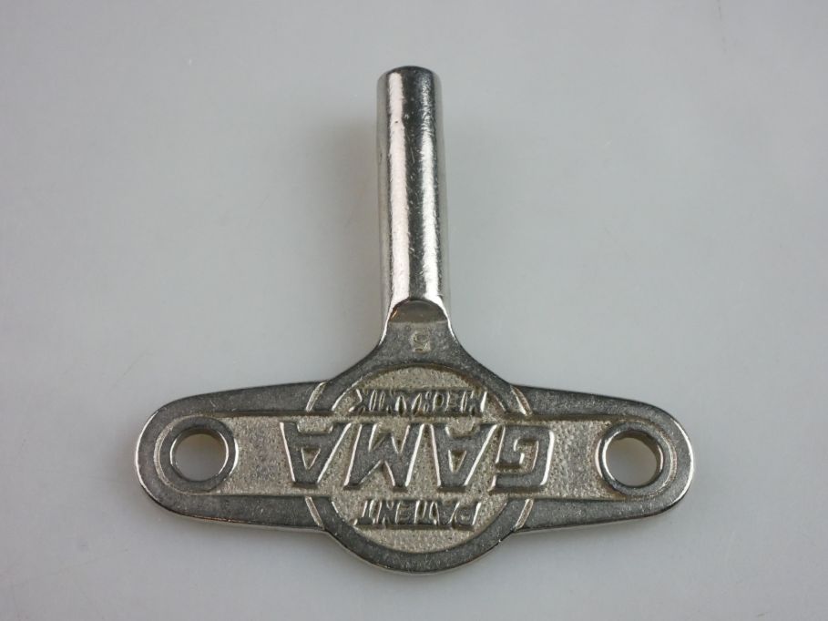 grosser Gama Schlüssel Nr. 5 Paten Mechanik key Blech Spielzeug 121522
