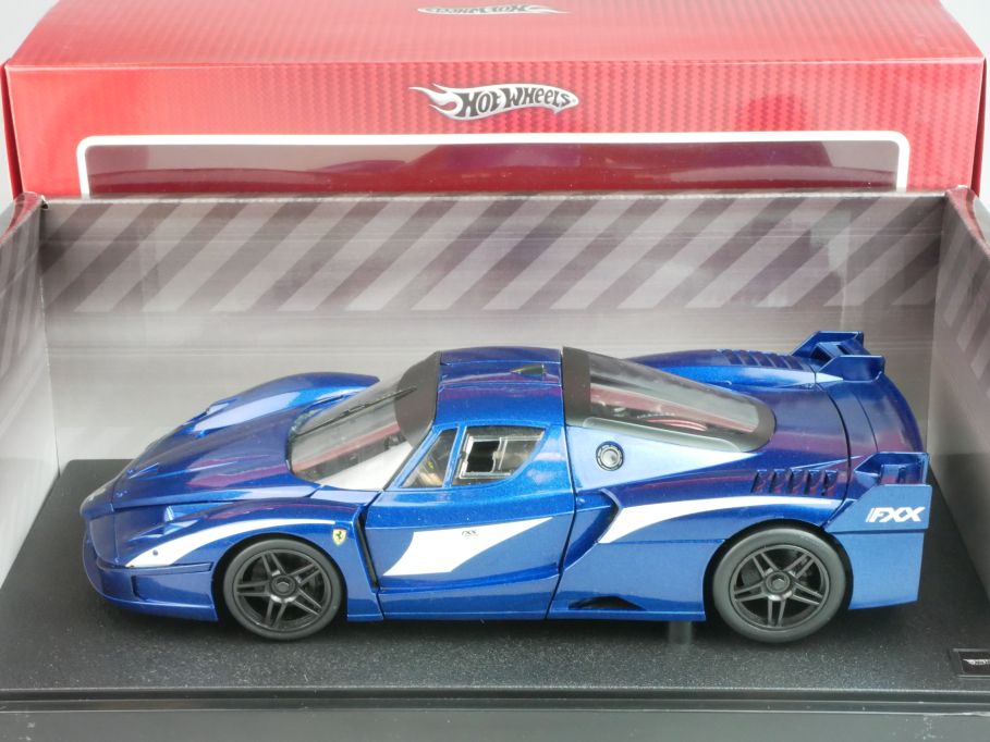 Hotwheels 1/18 FXX Evoluzione 2010 blue T6922 diecast model + Box 121835