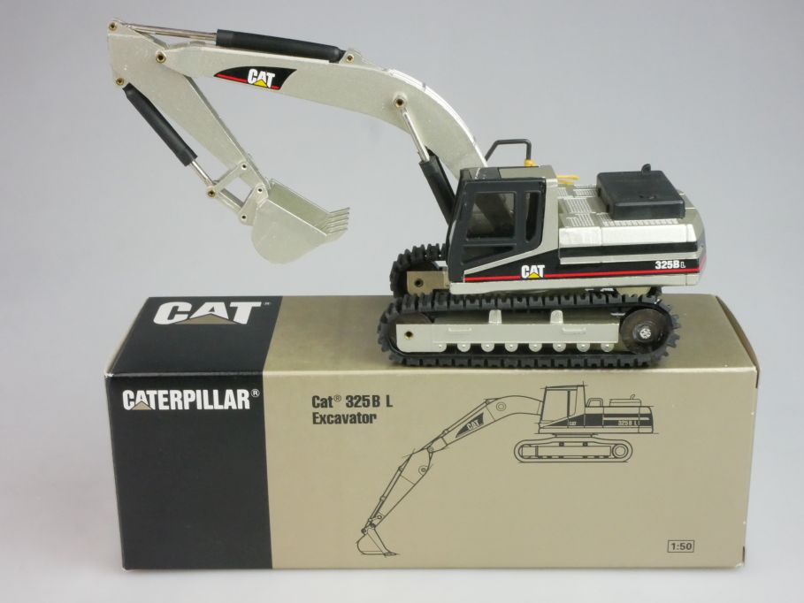 NZG 1/50 367 Cat 325B L silbern Excavator Hydraulikbagger Caterpillar Box 122452