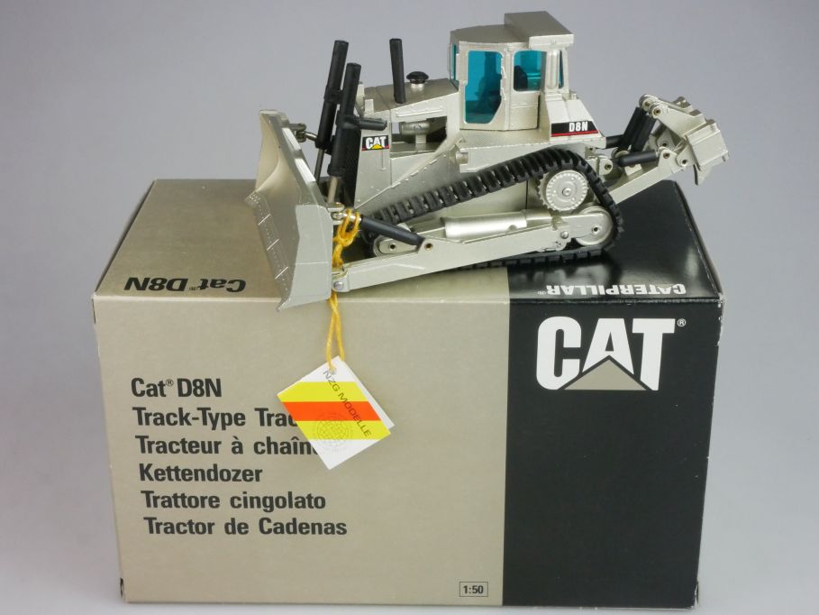 NZG 1/50 233 Cat D8N silnern Track Tractor Kettendozer Caterpillar + Box 122453