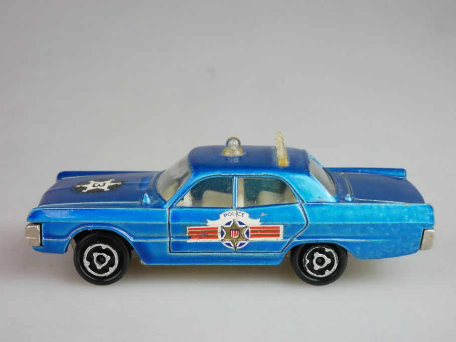 Majorette 216 1/70 Plymouth Fury Police # 3 France 124282