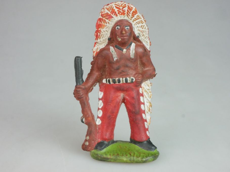 DDR Ari Indianer Häuptling Gummi-Figur 7,8cm August Riedeler 125206