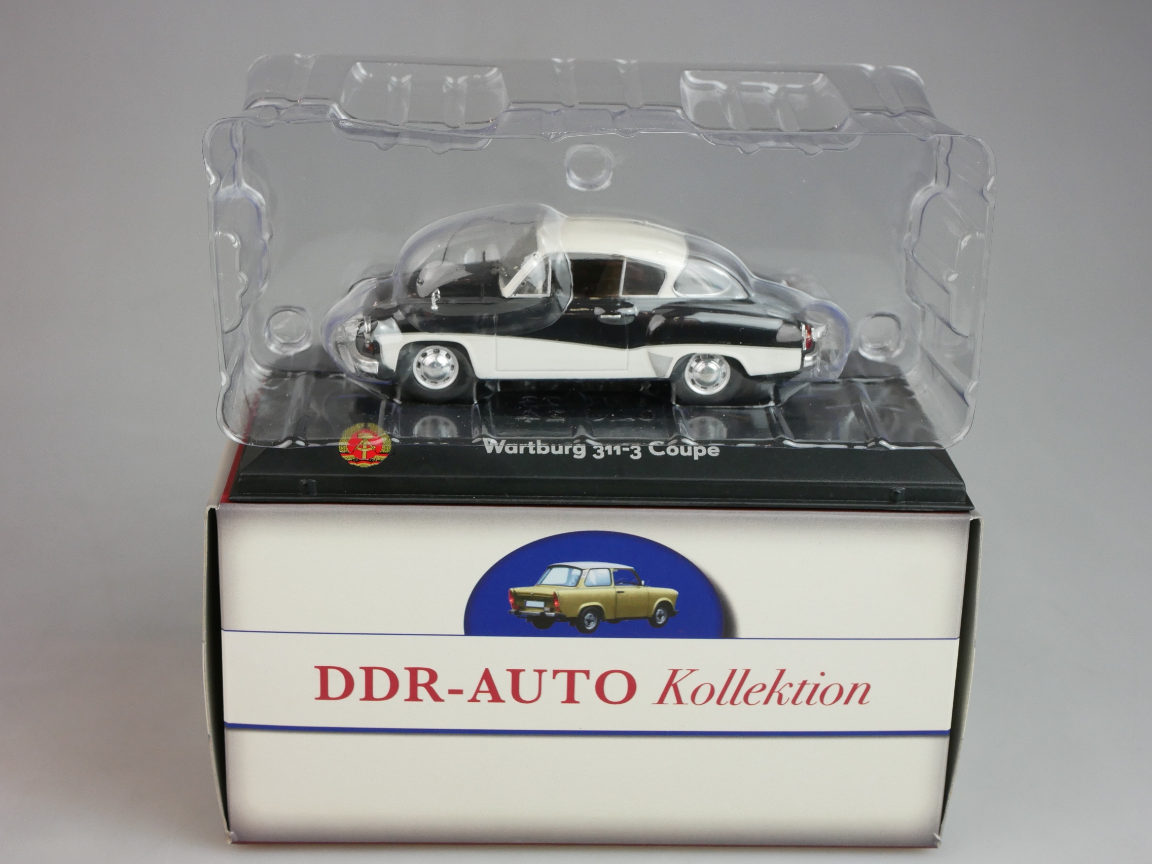 Atlas 1/43 DDR-Auto Kollektion Wartburg 311-3 Coupé Coupe + Box