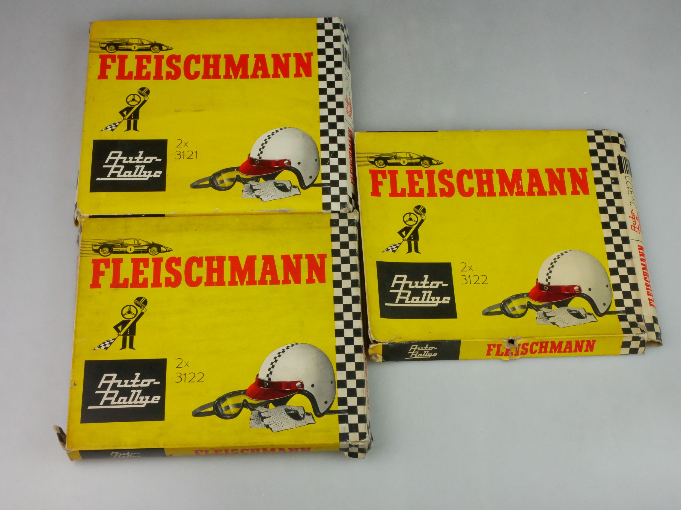 Fleischmann Auto Rallye 3121 + 3122 Engstelle 1/32 Fahrbahn BOX 125966