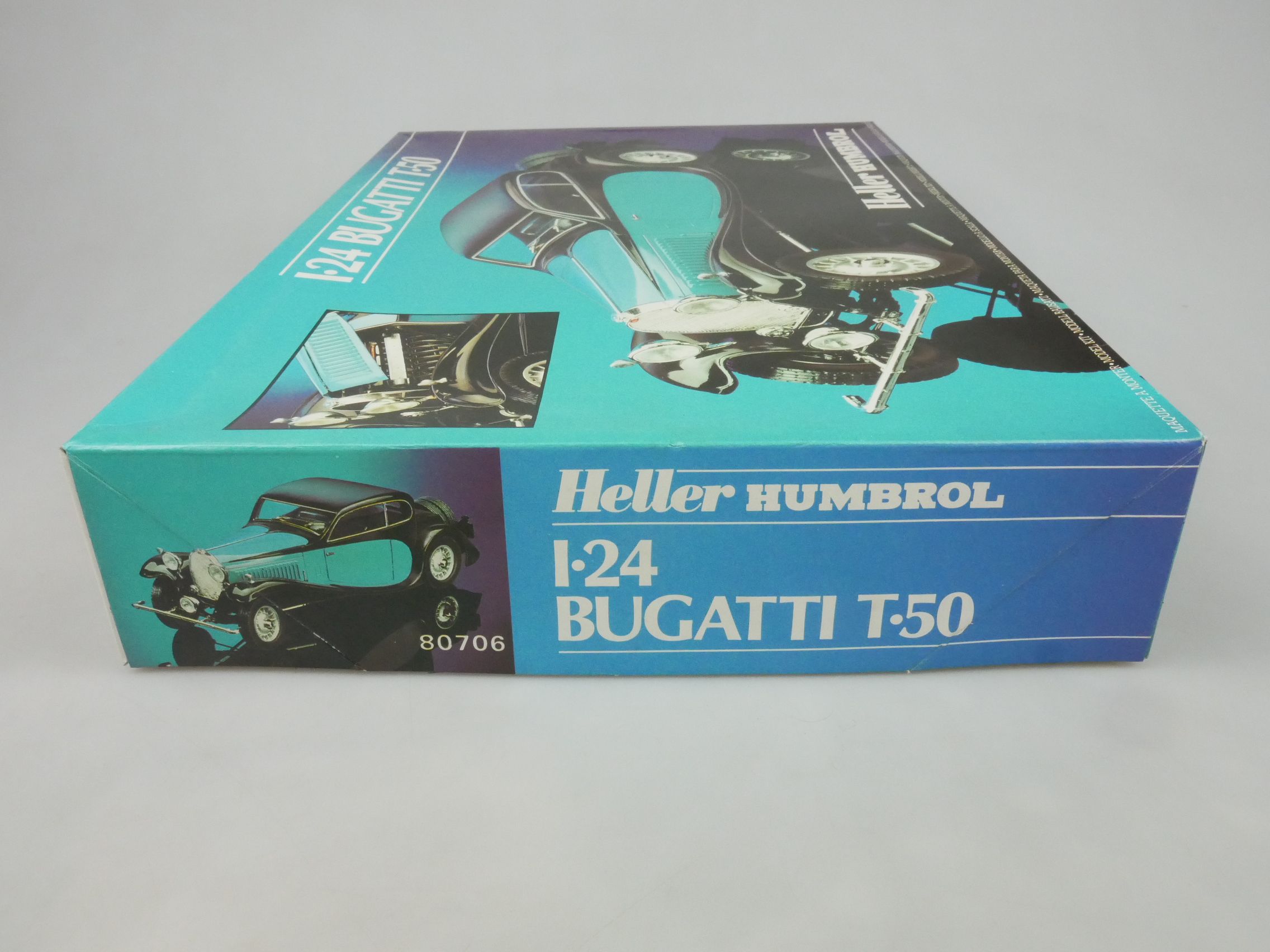 Maquette Heller Bugatti T.50 Échelle 1/24 - Voiture Classique à Monter - 158 Pièces